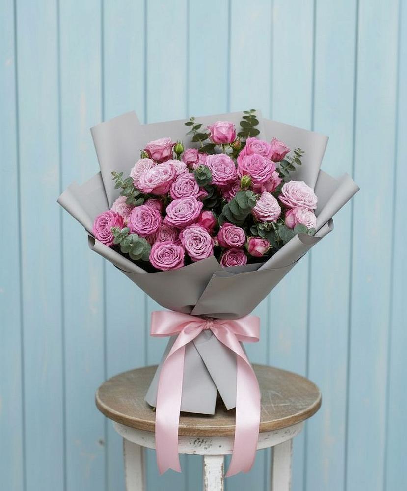 Букет цветов из: Розы в Анциферово Новгородская область