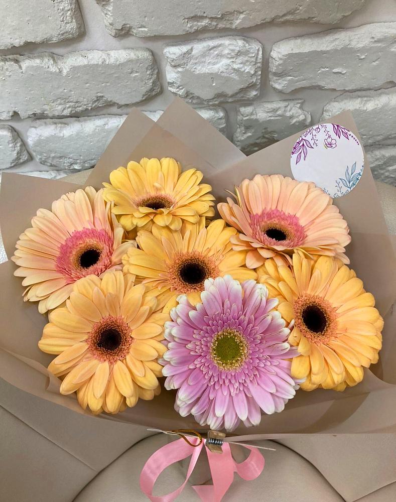 Букет цветов из: Герберы в Анциферово Новгородская область
