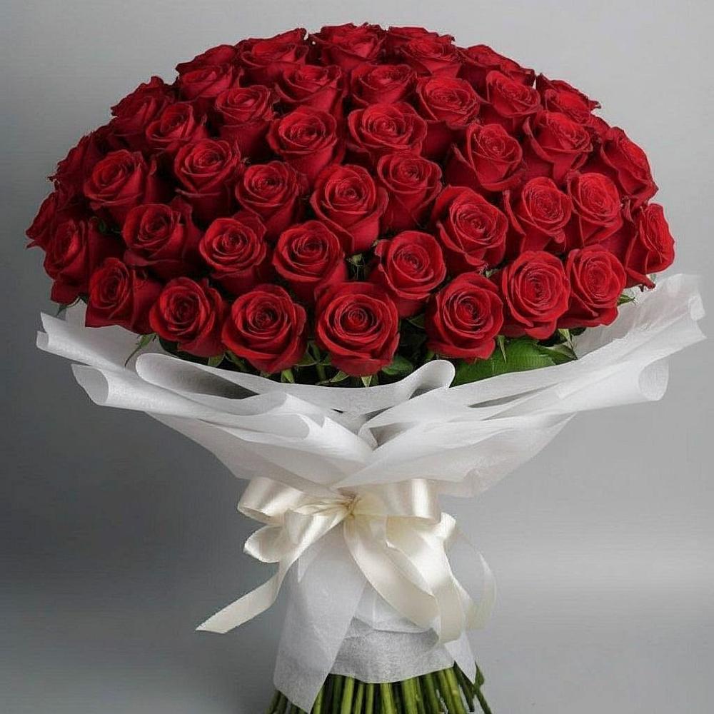 Букет 101 Красная роза Блэк Мэджик в Анциферово Новгородская область