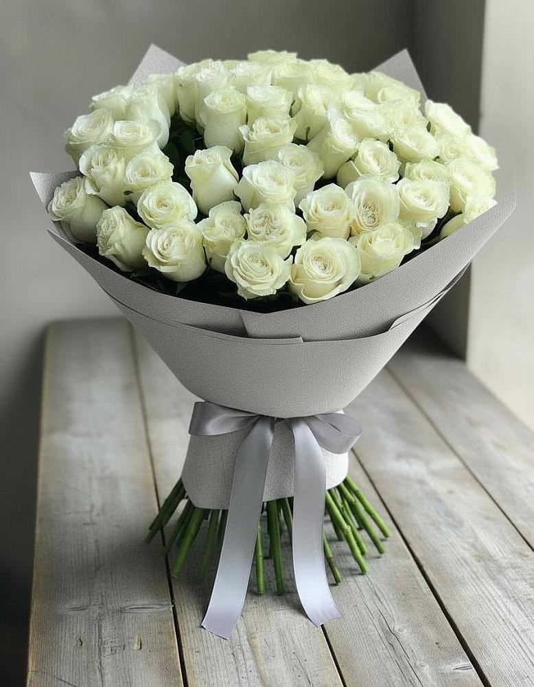 Букет 35 Белых роз в Анциферово Новгородская область