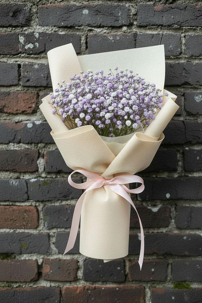 Букет цветов из: Гипсофила в Анциферово Новгородская область