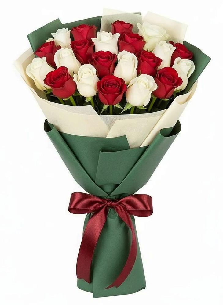 Букет Микс из красных и белых роз в Анциферово Новгородская область