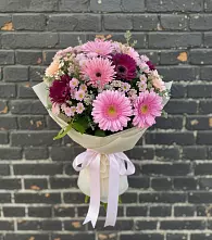Букет цветов из:  Герберы и Хризантемы в Анциферово Новгородская область