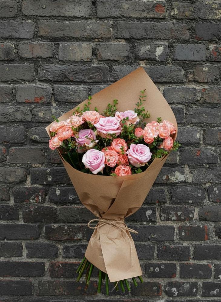 Букет цветов из: Розы в Анциферово Новгородская область