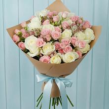 Букет цветов из:  Розы в Анциферово Новгородская область